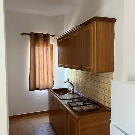 Athina 3* Velipojë