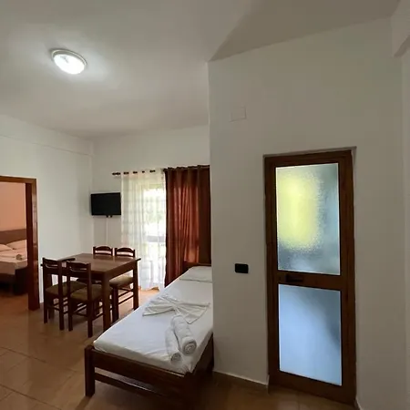 Hotel Athina