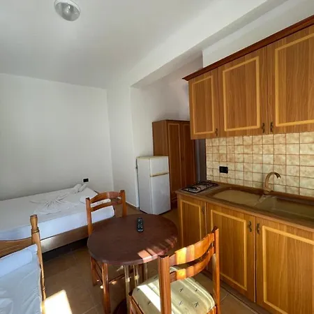 Hotel Athina