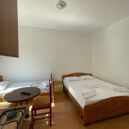 Otel Athina