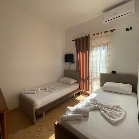 Hotel Athina Velipojë