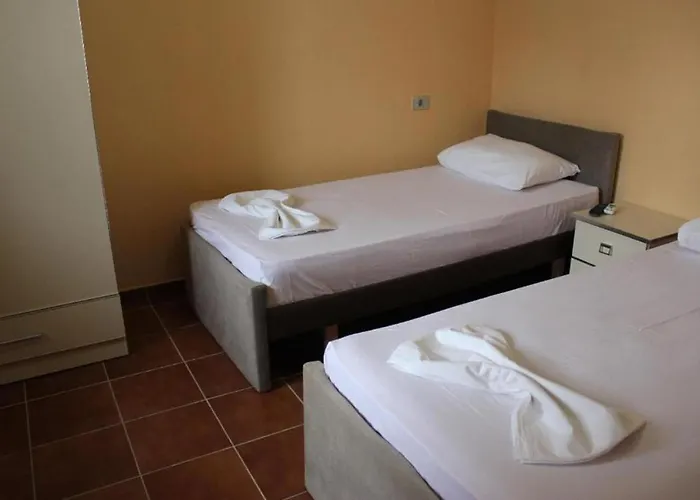 酒店 Athina Velipojë