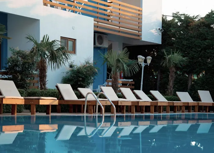 酒店 Athina Velipojë